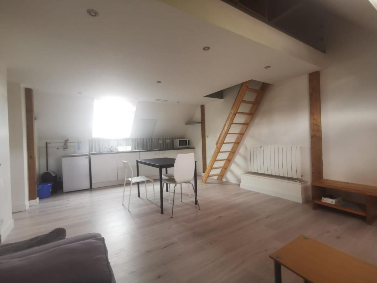 Appartement Mezzanine Aux Portes De Rennes Vezin-le-Coquet Екстер'єр фото